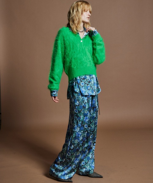 MAISON SPECIAL(メゾンスペシャル)の「【26WINTER PRE-ORDER】Gobelin Flower Print Shirt/ゴブランフラワープリントシャツ(シャツ/ブラウス・レディース・レッド/ブルー・FREE)」の8枚目の写真