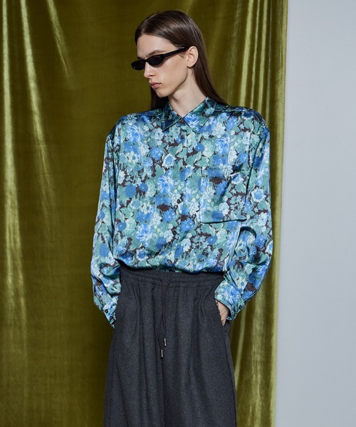 MAISON SPECIAL(メゾンスペシャル)の「【26WINTER PRE-ORDER】Gobelin Flower Print Shirt/ゴブランフラワープリントシャツ(シャツ/ブラウス・レディース・レッド/ブルー・FREE)」の14枚目の写真