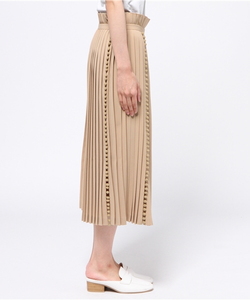 TARO HORIUCHI（タロウ ホリウチ）の「◇TARO HORIUCHI スリットプリーツスカート（スカート・レディース・ベージュ/ホワイト・2）」の4枚目の写真
