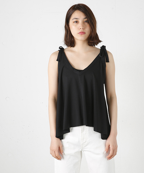 MOUSSY（マウジー）の「SHOULDER RIBBON FLARE TOP J（キャミソール・レディース・ピンク/ホワイト/ブラック・FREE）」の2枚目の写真