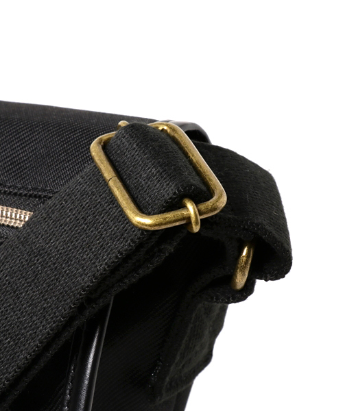 ビアンキ［Bianchi］ショルダーバッグ（ショルダーバッグ）｜Bianchi（ビアンキ）