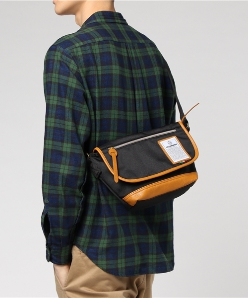 ビアンキ［Bianchi］ショルダーバッグ（ショルダーバッグ）｜Bianchi（ビアンキ）