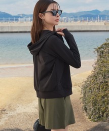 sea.（シードット）の「選べる2type　UVカット吸水速乾ストレッチラッシュガードパーカー（ラッシュガード）」