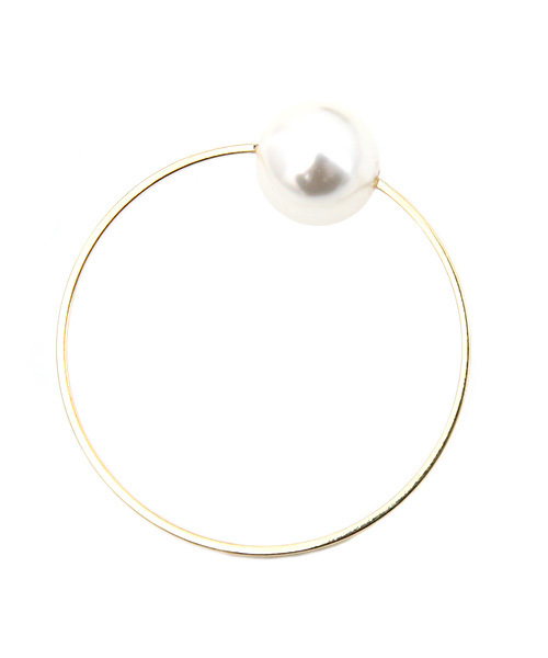 Luz Llena (NEY)(ラズレナニー)の「パールサークルピアス(ピアス(両耳用)・レディース・ゴールド/シルバー・フリ-)」の3枚目の写真