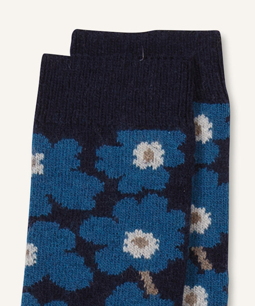 marimekko（マリメッコ）の「UNIKKO / UMINA ANKLE SOCKS （ソックス/靴下・レディース・レッド/ブルー/ダークグレー/ベージュ・40/37/34）」の5枚目の写真