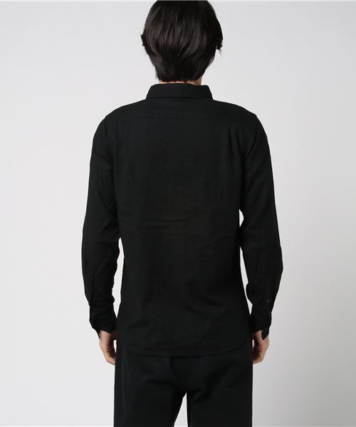 THE CASUAL（カジュアル）の「ストレッチスリム長袖ネルシャツ（シャツ/ブラウス・メンズ・ホワイト/ブラック/ベージュ/ネイビー/グレー/カーキ/モカ/ホワイト系その他/ブラック系その他/グレー系その他/ブルー系その他/レッド系その他/スモークピンク/ホワイト系その他2/ブルー系その他2・S/M/L/XL）」の18枚目の写真