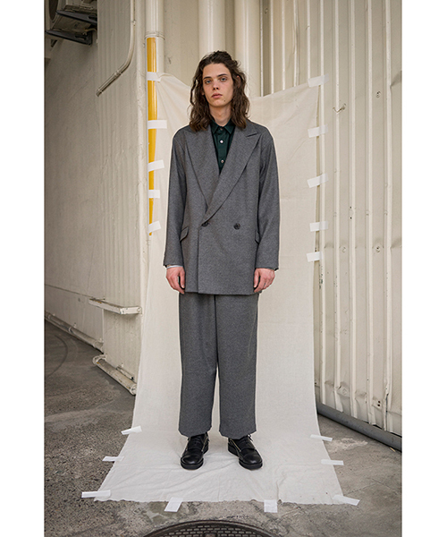 CABANE de ZUCCa（カバンドズッカ）の「ストレッチフラノ（その他