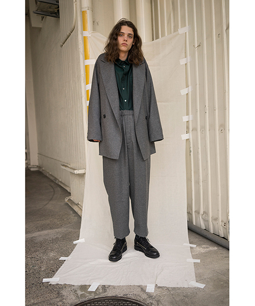 CABANE de ZUCCa（カバンドズッカ）の「ストレッチフラノ（その他