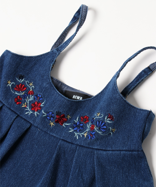 RODEO CROWNS WIDE BOWL（ロデオクラウンズワイドボウル）の「刺繍 キャミソール セット トップス（Tシャツ/カットソー・キッズ・ブルー/ライトブルー・SMALL/MEDIUM/LARGE/X-SMALL）」の4枚目の写真