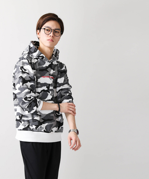 WEGO(ウィゴー)の「WEGO/カモフラロゴプリントパーカー(パーカー・メンズ・ブラック/カーキ・LARGE/MEDIUM)」の12枚目の写真
