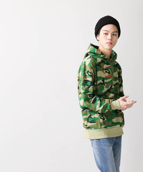 WEGO(ウィゴー)の「WEGO/カモフラロゴプリントパーカー(パーカー・メンズ・ブラック/カーキ・LARGE/MEDIUM)」の15枚目の写真