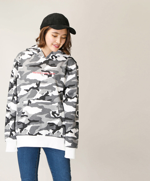 WEGO(ウィゴー)の「WEGO/カモフラロゴプリントパーカー(パーカー・メンズ・ブラック/カーキ・LARGE/MEDIUM)」の16枚目の写真