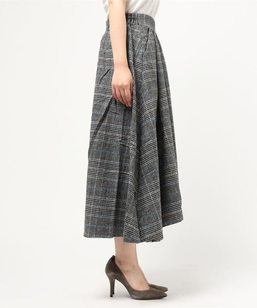 Re:EDIT（リエディ）の「ウールタッチ2パターンチェック柄バックロングフレアスカート（スカート・レディース・ブラウン/ブラック系その他/ブラック/ブラウン系その他・LARGE/MEDIUM/SMALL）」の5枚目の写真
