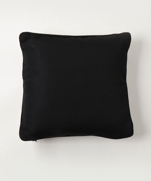 GEORGE'S（ジョージズ）の「ミニアルファベットクッション