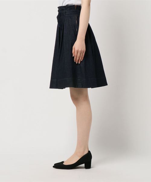 BLUE LABEL CRESTBRIDGE（ブルーレーベルクレストブリッジ）の