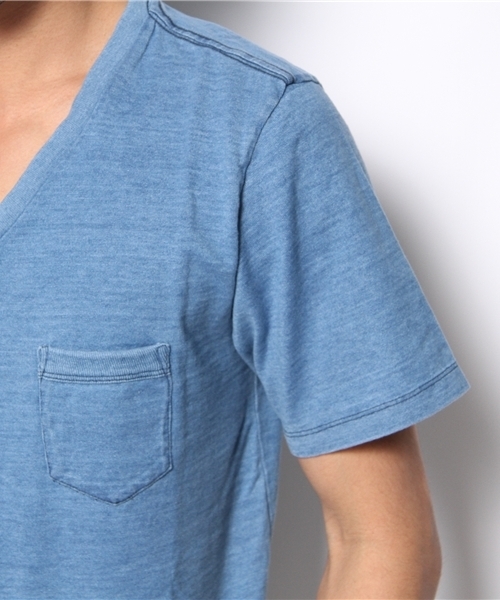 Denime（ドゥニーム）の「INDIGO V/N POCKT TEE（Tシャツ/カットソー・メンズ・インディゴブルー/ブルー系その他・MEDIUM/SMALL/LARGE）」の8枚目の写真