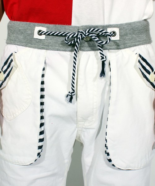 ８(eight)（エイト）の「ボーダー チノ クロップドパンツ ７分丈（チノパンツ・メンズ・ホワイト/ネイビー/ブラウン・MEDIUM/LARGE）」の9枚目の写真