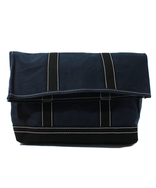 AMERICAN RAG CIE（アメリカンラグシー）の「20/80 トゥエンティーエイティー クラッチバック/102-2/8-D001（クラッチバッグ・メンズ・ブルー系その他/トリコロール/ホワイト系その他/ブラック×グリーン/ホワイト×グリーン/ホワイト×ブラック/ブラック×ホワイト・ONE SIZE）」の6枚目の写真