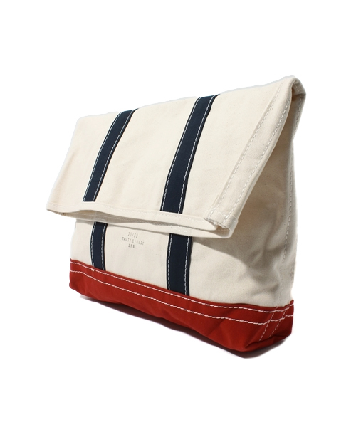 AMERICAN RAG CIE（アメリカンラグシー）の「20/80 トゥエンティーエイティー クラッチバック/102-2/8-D001（クラッチバッグ・メンズ・ブルー系その他/トリコロール/ホワイト系その他/ブラック×グリーン/ホワイト×グリーン/ホワイト×ブラック/ブラック×ホワイト・ONE SIZE）」の8枚目の写真