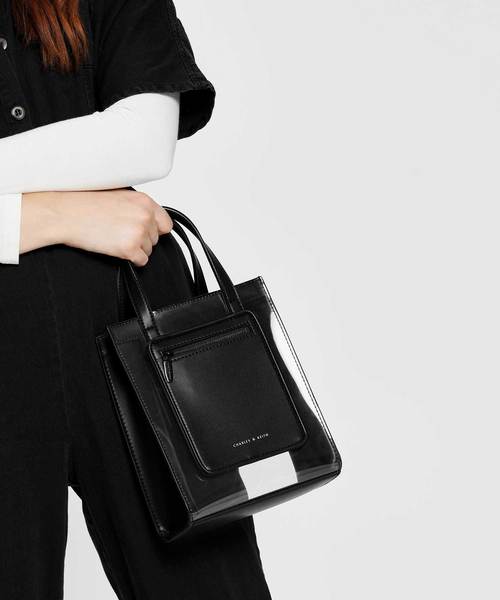 CHARLES & KEITH（チャールズ & キース）の「ジップシースルートートバッグ / Zipper See Through Tote Bag（トートバッグ・レディース・ブラック・S）」の5枚目の写真