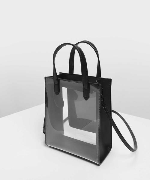 CHARLES & KEITH（チャールズ & キース）の「ジップシースルートートバッグ / Zipper See Through Tote Bag（トートバッグ・レディース・ブラック・S）」の4枚目の写真