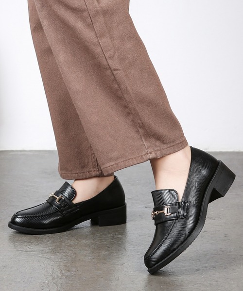 Shoes in Closet(シューズインクローゼット)の「《#極軽》超軽量 マニッシュ ビット ローファー 7636/6436(ローファー・レディース・ブラック/ブラック系その他/シルバー/ブラウン系その他5/ブラック系その他5/ダークブラウン/パイソン/ベージュ系その他5/キャメル/グレー系その他7/アイボリー/ブラウン系その他/グレー系その他6/イエロー系その他6/ブラック系その他6/ベージュ系その他6/ブラウン系その他6/ブラック系6/ベージュ系6/ブラウン系6/グレー系6/ブラック系/ブラック系1/ベージュ系1/ブラウン系/ブラウン系1/オフホワイト/ブラウン系その他7/ブラック系5/ベージュ系5/ブラック×ホワイト/ホワイト×ブラウン・S/M/L/LL/XS/XXL/3L/5L/4L/6L)」の11枚目の写真