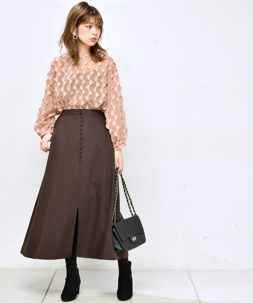 natural couture(ナチュラルクチュール)の「プチ釦キレイめミディスカート(スカート・レディース・ダークブラウン/パープル/レオパード/チェック・FREE)」の5枚目の写真