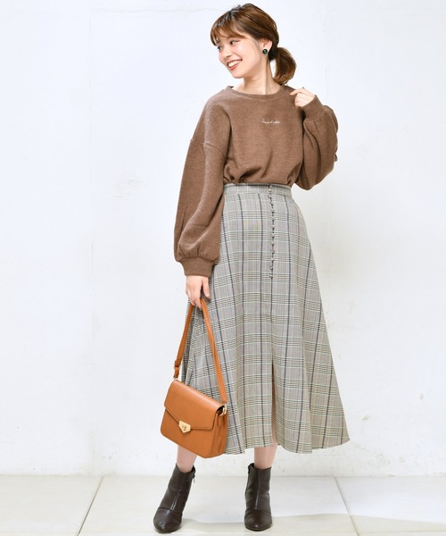 natural couture(ナチュラルクチュール)の「プチ釦キレイめミディスカート(スカート・レディース・ダークブラウン/パープル/レオパード/チェック・FREE)」の14枚目の写真