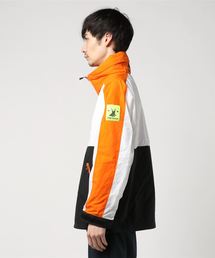 HELLY HANSENヘリーハンセンのフォーミュラナイロンジャケット　XL 黒 HELLY HANSENヘリーハンセンのフォーミュラナイロンジャケット XL 黒