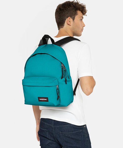 EASTPAK(イーストパック )の「PADDED PAK'R SEASONAL COLORS デイパック(バックパック/リュック)」|ブルー
