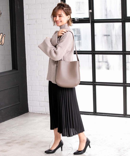 Edit Sheen（エディットシーン）の「ポーチ付きプレーンサークルシルエットショルダー（ショルダーバッグ・レディース・ブラック/グレイッシュベージュ・FREE）」の15枚目の写真