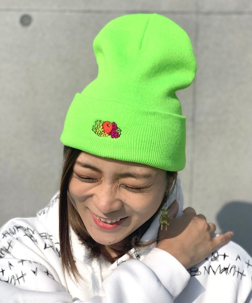 FRUIT OF THE LOOM(フルーツオブザルーム)の「FRUIT OF THE LOOM SIMPLE KNIT CAP(ニットキャップ/ビーニー・レディース・ブラック/パープル/ブラウン/グレー/レッド/オレンジ/ミント・FREE)」の5枚目の写真