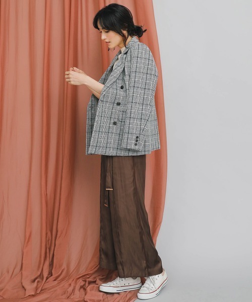 Bou Jeloud（ブージュルード）の「ベルトツキサテントリムパンツ（その他パンツ・レディース・パープル/ブラウン・38）」の8枚目の写真