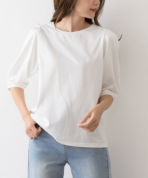 Pierrot(ピエロ)の「シルケットコットンボリュームスリーブトップス(Tシャツ/カットソー・レディース・ブラック/オフホワイト/グレイッシュベージュ/ライトベージュ・M/L)」の12枚目の写真