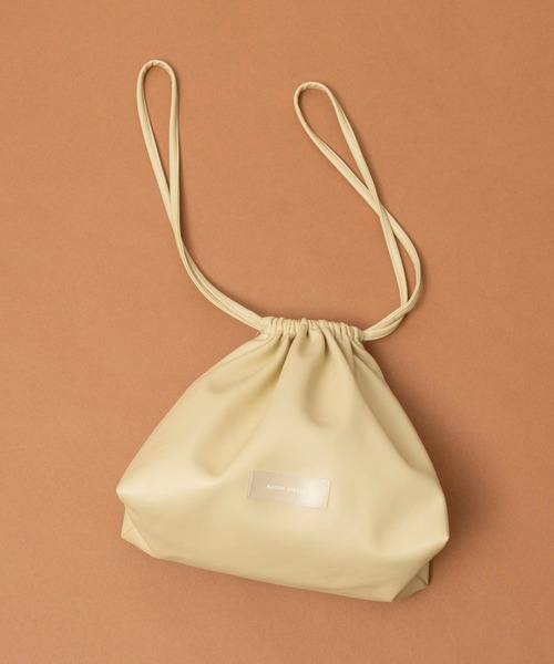 MAISON SPECIAL（メゾンスペシャル）の「Vegan Leather 2way Purse Small Bag/ヴィーガンレザー2WAY巾着バッグ（ショルダーバッグ・レディース・ブラック/ブラウン/イエロー/グリーン/ブルー/ライトグリーン/シルバー/ターコイズブルー/ダークグリーン/ピンク/ホワイト/ゴールド・FREE）」の14枚目の写真