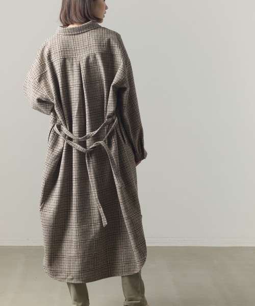 OMNES(オムネス)の「フェイクウールチェックシャツコート(その他アウター・レディース・ブラウン・FREE)」の3枚目の写真