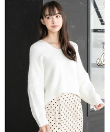 Vネックドルマンスリーブふんわりニット