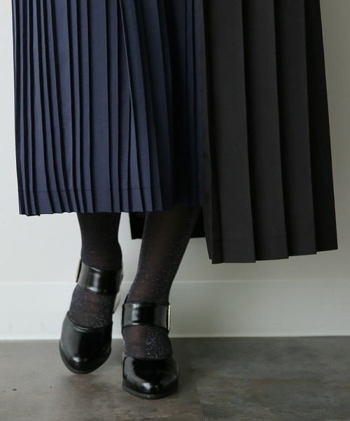 kOhAKU（コハク）の「『バイカラーアシメプリーツワンピース』（ワンピース・レディース・ブラック・1/2）」の22枚目の写真