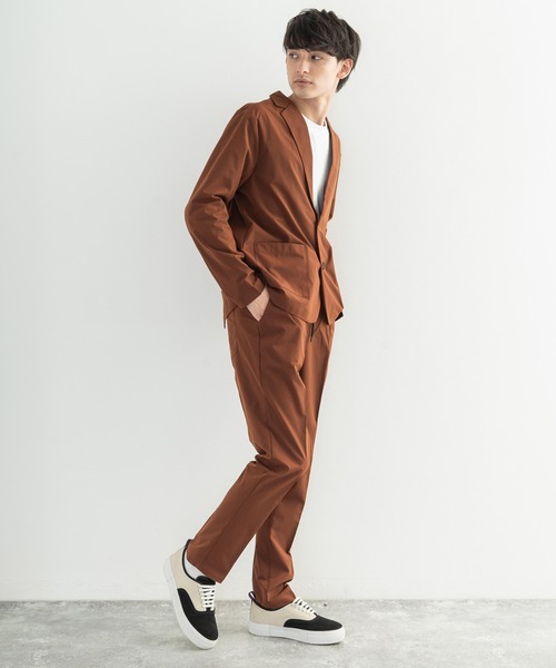 Rocky Monroe（ロッキーモンロー）の「【セットアップ】ストレッチセットアップ テーラードジャケット&テーパードパンツ（セットアップ・メンズ・ブラック/グレイッシュベージュ/カーキ/ブラウン・M/L）」の11枚目の写真