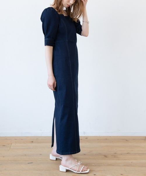 flowriri（フロウリリ）の「flowriri パプスリーブデニムロングワンピース（ワンピース・レディース・ネイビー/ブラック・FREE）」の2枚目の写真