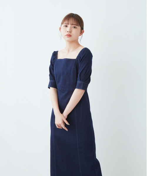 flowriri（フロウリリ）の「flowriri パプスリーブデニムロングワンピース（ワンピース・レディース・ネイビー/ブラック・FREE）」の4枚目の写真