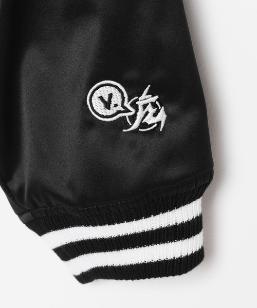 VANQUISH（ヴァンキッシュ）の「KINJAZ with VANQUISH SOUVENIR JACKET（その他アウター・メンズ・ブラック・MEDIUM/LARGE）」の5枚目の写真