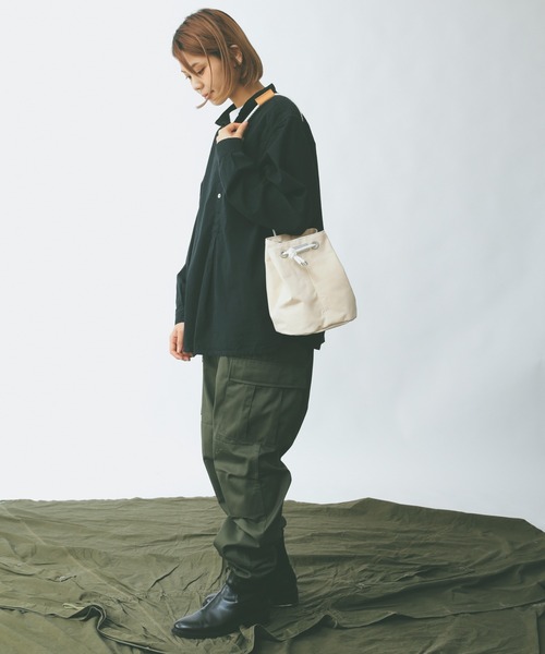 WAIPER.inc（ワイパーインク）の「clipmarks warehouse クリップマークス ウェアハウス cross クロス　巾着バッグ（ショルダーバッグ・メンズ・オリーブ/マスタード/ナチュラル・ONE SIZE）」の10枚目の写真