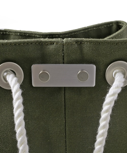 WAIPER.inc（ワイパーインク）の「clipmarks warehouse クリップマークス ウェアハウス cross クロス　巾着バッグ（ショルダーバッグ・メンズ・オリーブ/マスタード/ナチュラル・ONE SIZE）」の11枚目の写真
