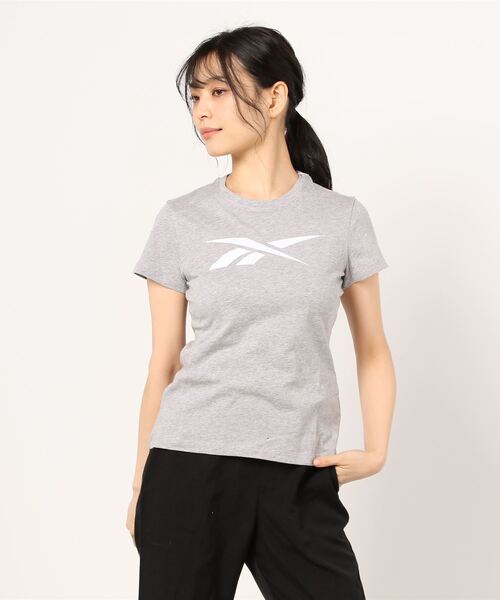 Reebok（リーボック）の「トレーニング エッセンシャルズ ベクター グラフィック Tシャツ /  Training Essentials Vector Graphic Tee（Tシャツ/カットソー・レディース・ホワイト/ブラック/ヘザーグレー・X-SMALL/SMALL/MEDIUM/LARGE/X-LARGE）」の4枚目の写真