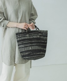 かぐれ（カグレ）の「アフリカンスクエア サイザルバッグ10×12（かご