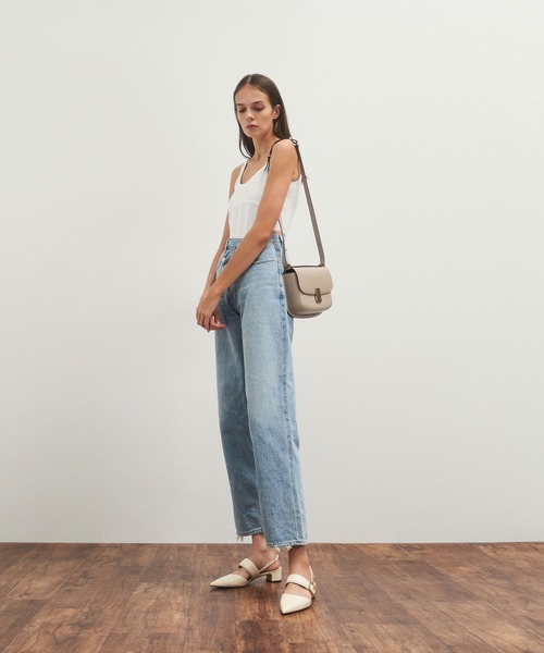 CHARLES & KEITH(チャールズ & キース)の「メタリックプッシュロック ショルダーバッグ / Metallic Push-Lock Shoulder Bag(ショルダーバッグ・レディース・ライトピンク/グリーン/ブラック/サンドベージュ・M)」の16枚目の写真