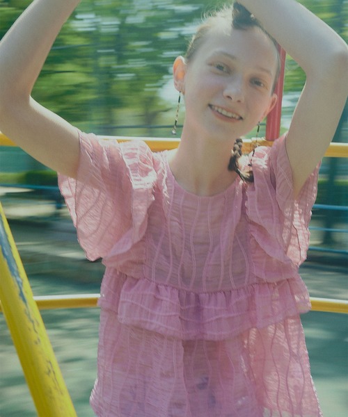 w closet（ダブルクローゼット）の「変わりシャーリングフリル切替ブラウス（シャツ/ブラウス・レディース・ブラック/ピンク/キナリ・FREE）」の3枚目の写真