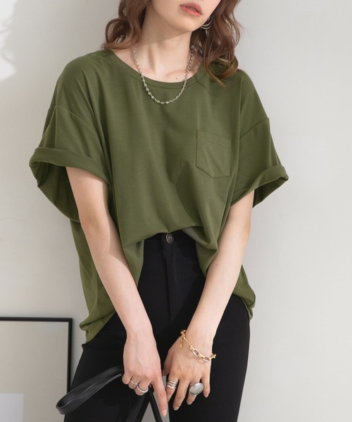 Newlyme（ニューリーミー）の「胸ポケット付きクルーネックｏｒＶネックＴシャツ（Tシャツ/カットソー・レディース・ホワイト/ブラック/カーキ/モカ/ホワイト系その他/ブラック系その他/ブラウン系その他/グリーン系その他・MEDIUM/LARGE）」の7枚目の写真