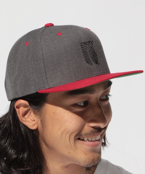 URBAN ISLAND SOCIETY（アーバンアイランドソサエティ）の「【URBAN ISLAND SOCIETY（アーバンアイランドソサエティ）】BASE CAP（キャップ・メンズ・ホワイト/ブラック/グレー/レッド/オレンジ・FREE）」の5枚目の写真